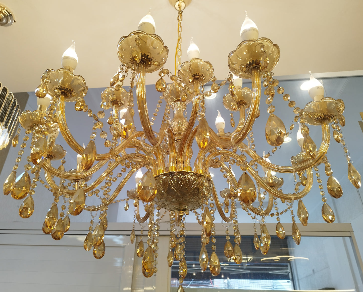 Lustre Candelabro Dourado 18 Braços Cristal